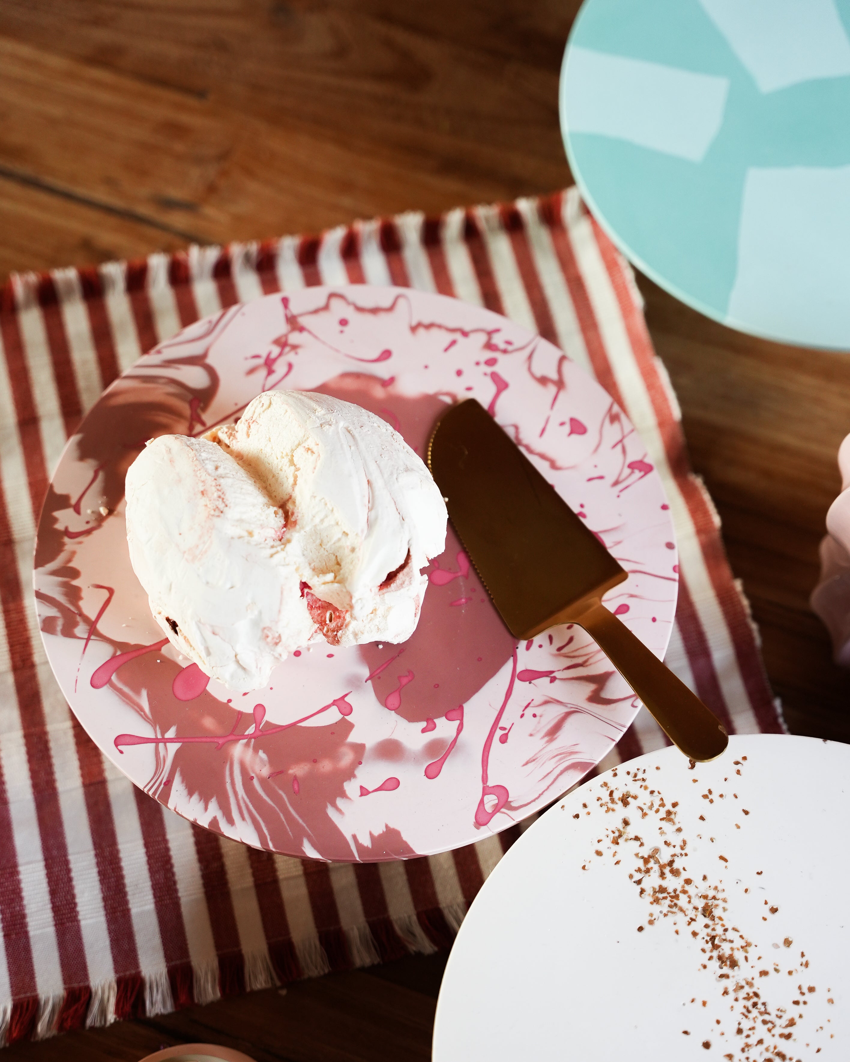 Cake stand Ouze pink / pink