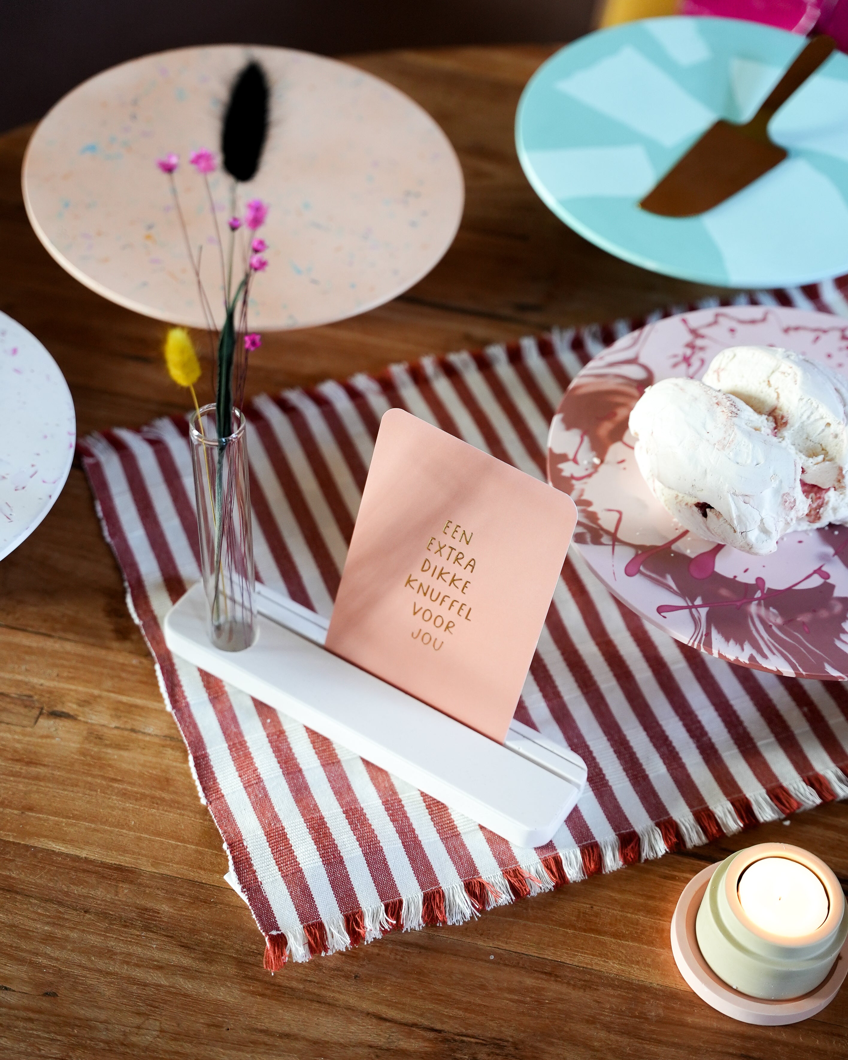 card holder off white
