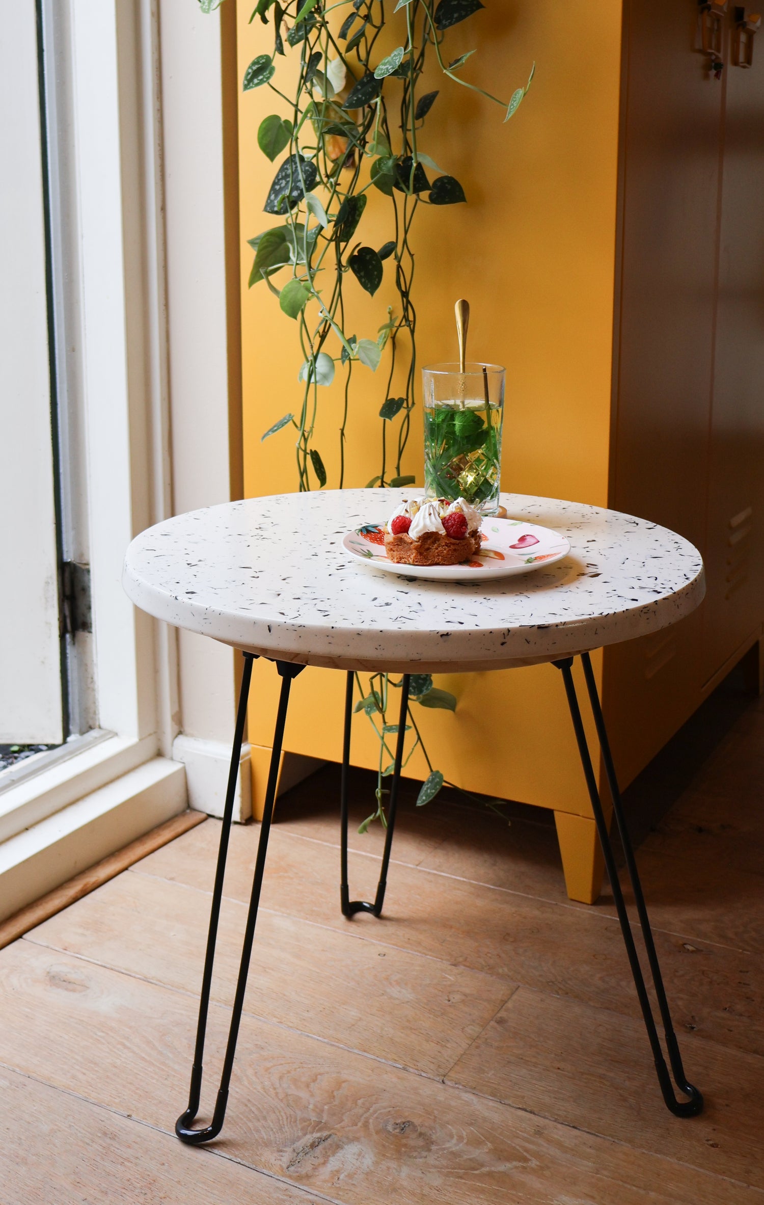 Bijzettafel terrazzo