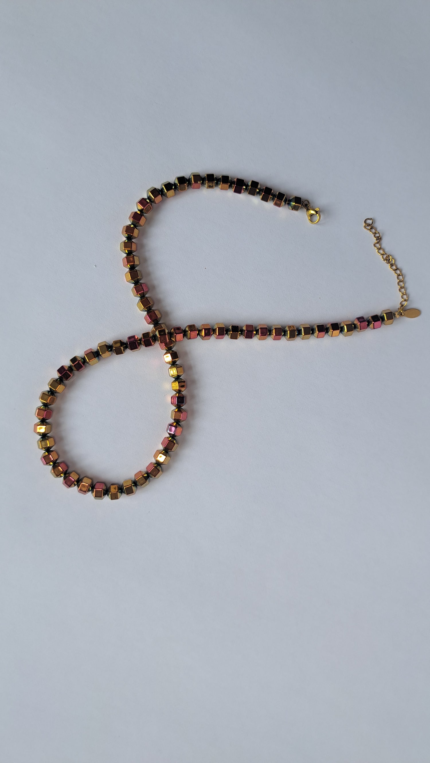 Kleurrijke hematiet kralenketting