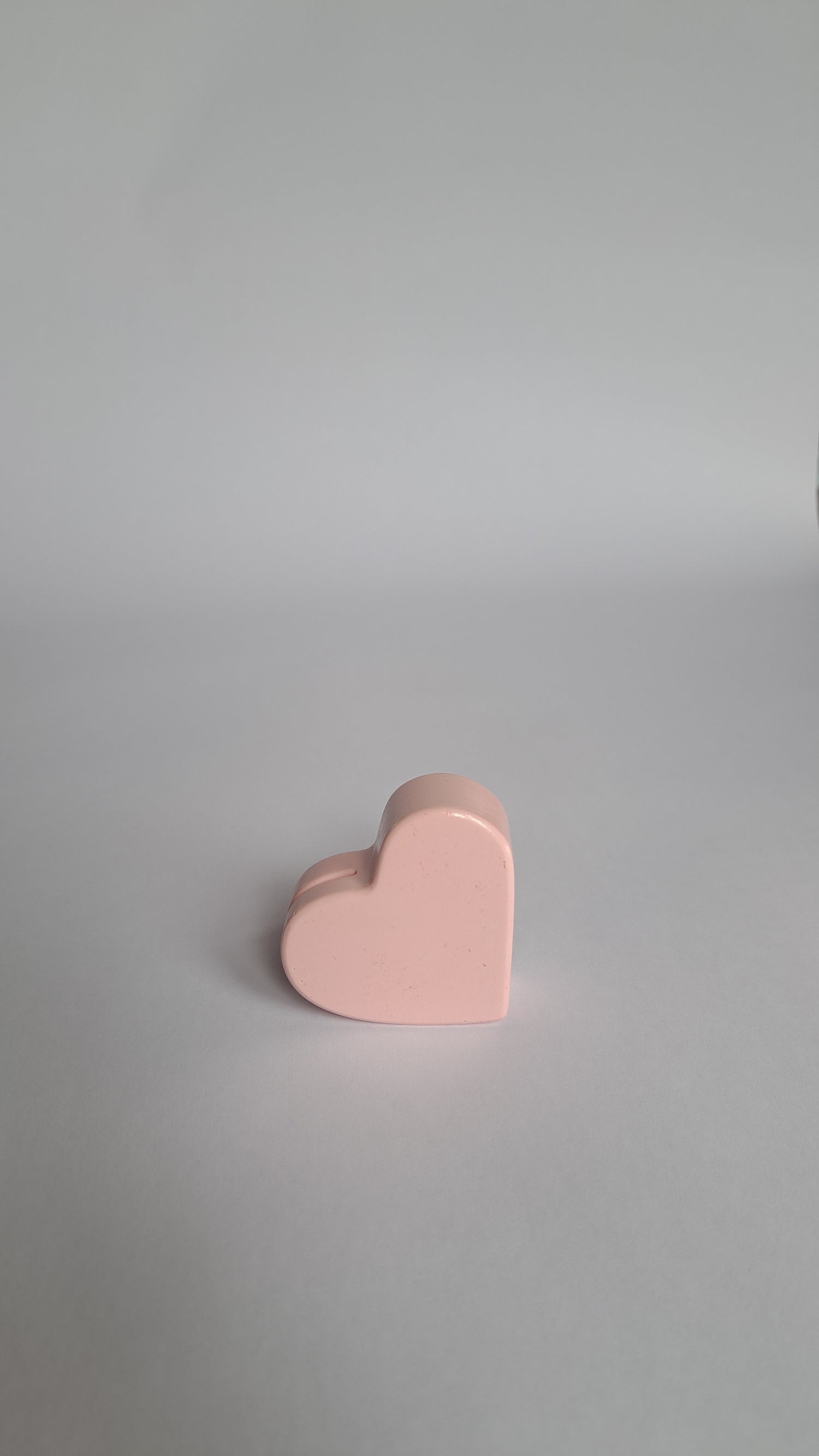 Card holder heart pink