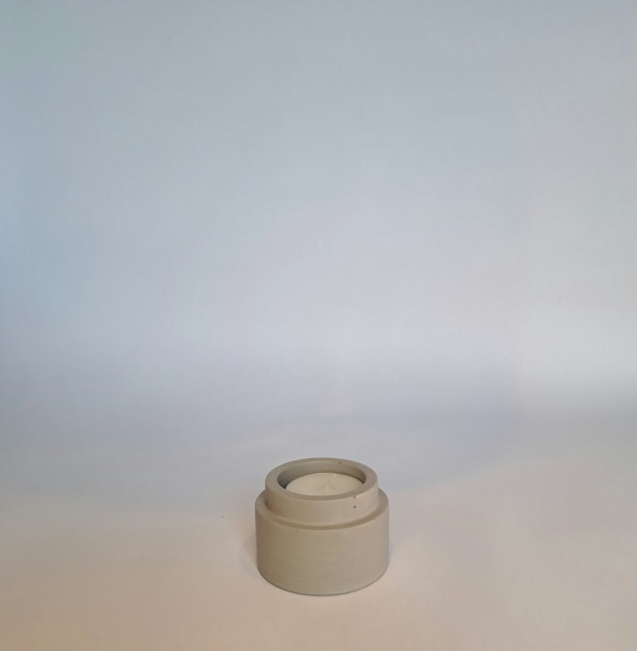 Candle holder grey