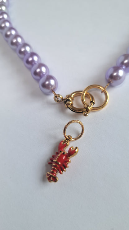 Paarse parelketting met kreeft bedel 2-WAY